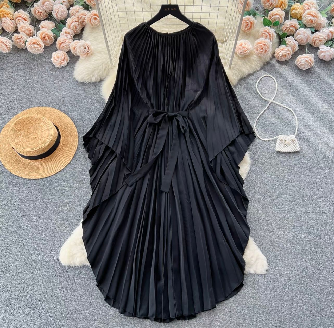 Rich aunty Zee dress FD232 image