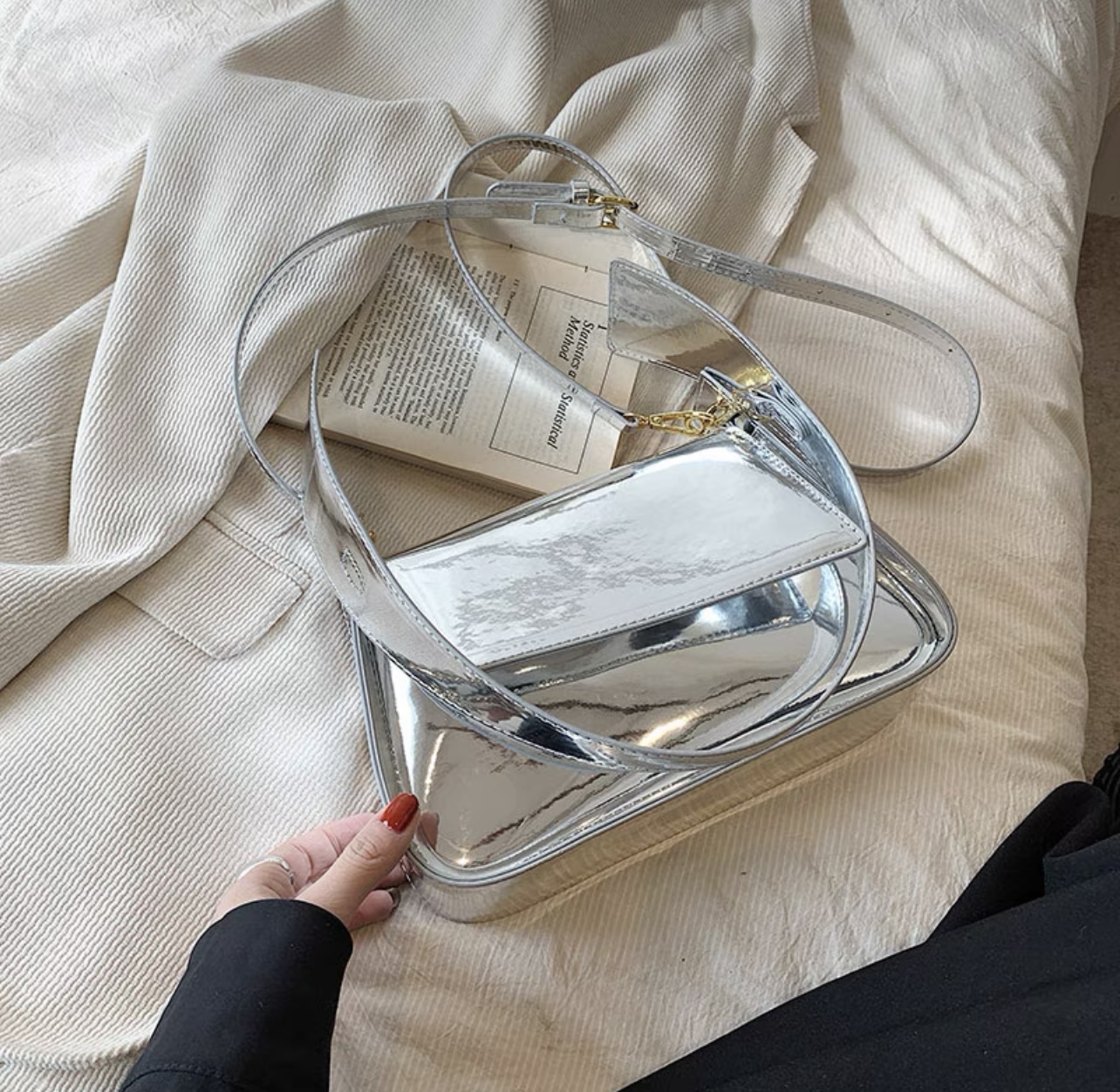 Elaine glossy reflective bag BG211 image