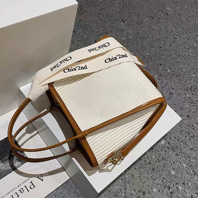 Luxury Gang handbag BG196 image