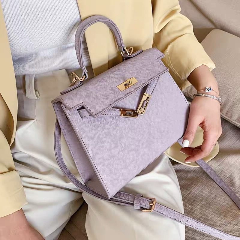 Gone pretty wild leather hand bag BG128 image