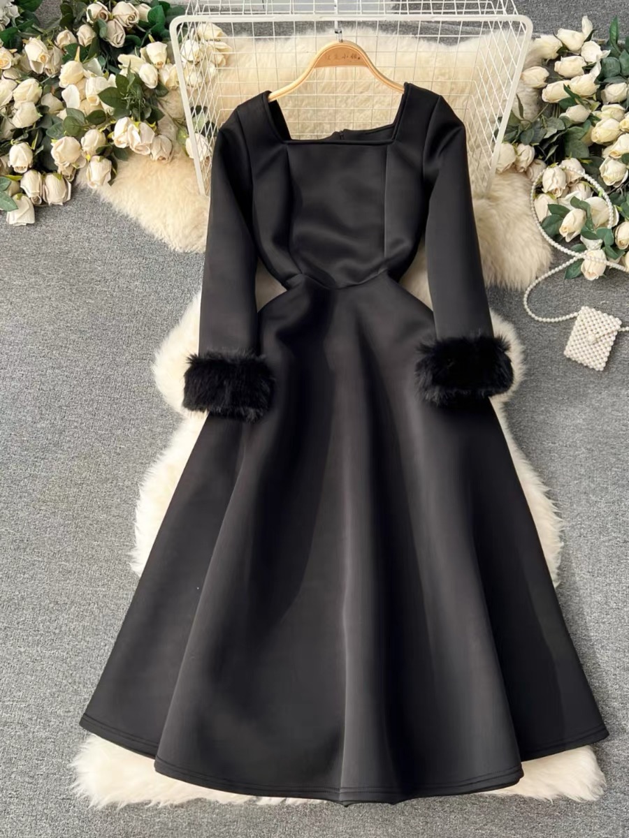 Rich taste fur sleeves dress EVD146 image