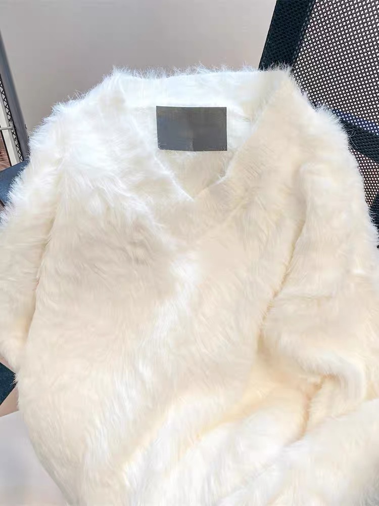 Essential fluffy sweater SSZZ699 image