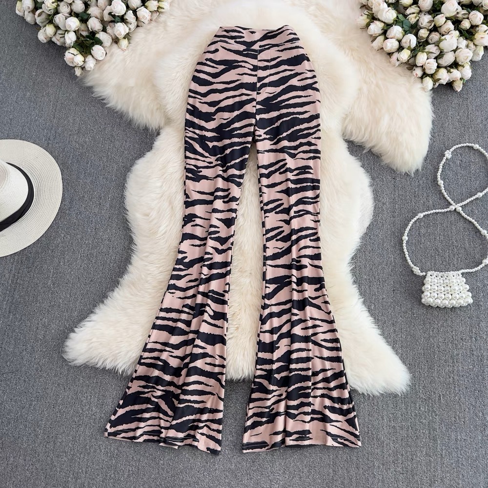 Untamed babe print pants CP15 image