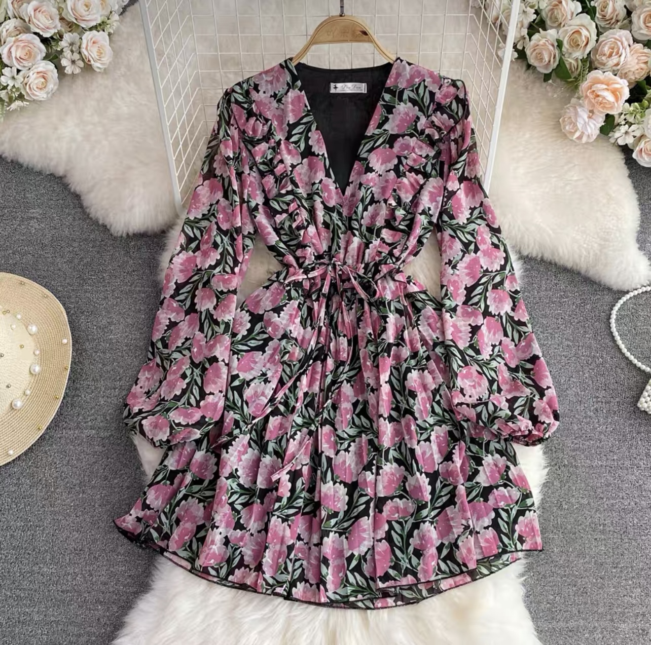 Bossy babe midi dress CD145 image