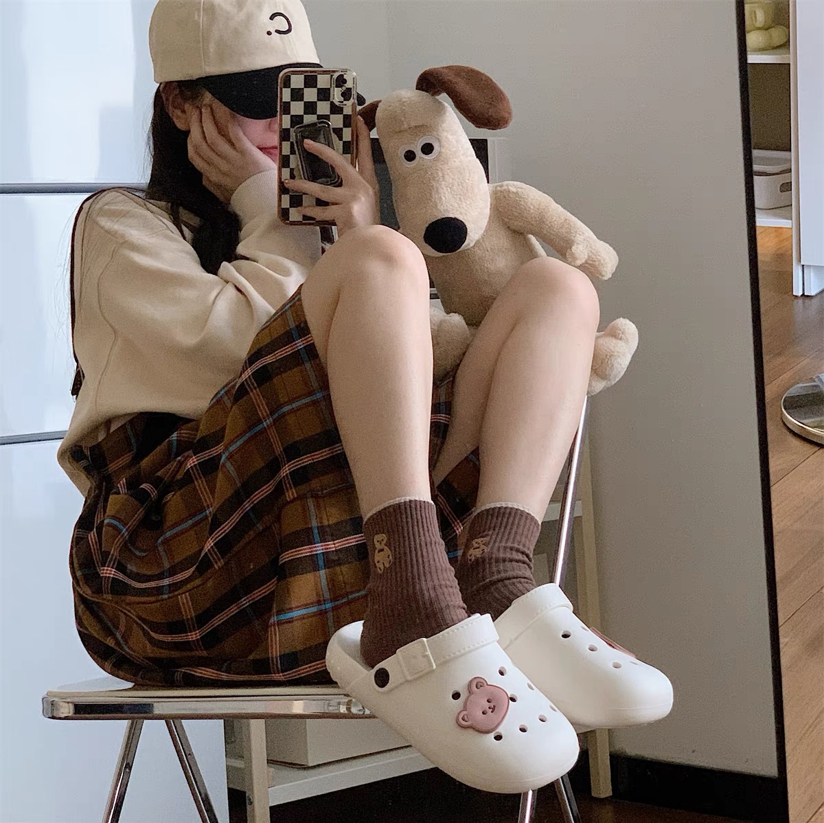 Cold summer crocs SNZZ318 image