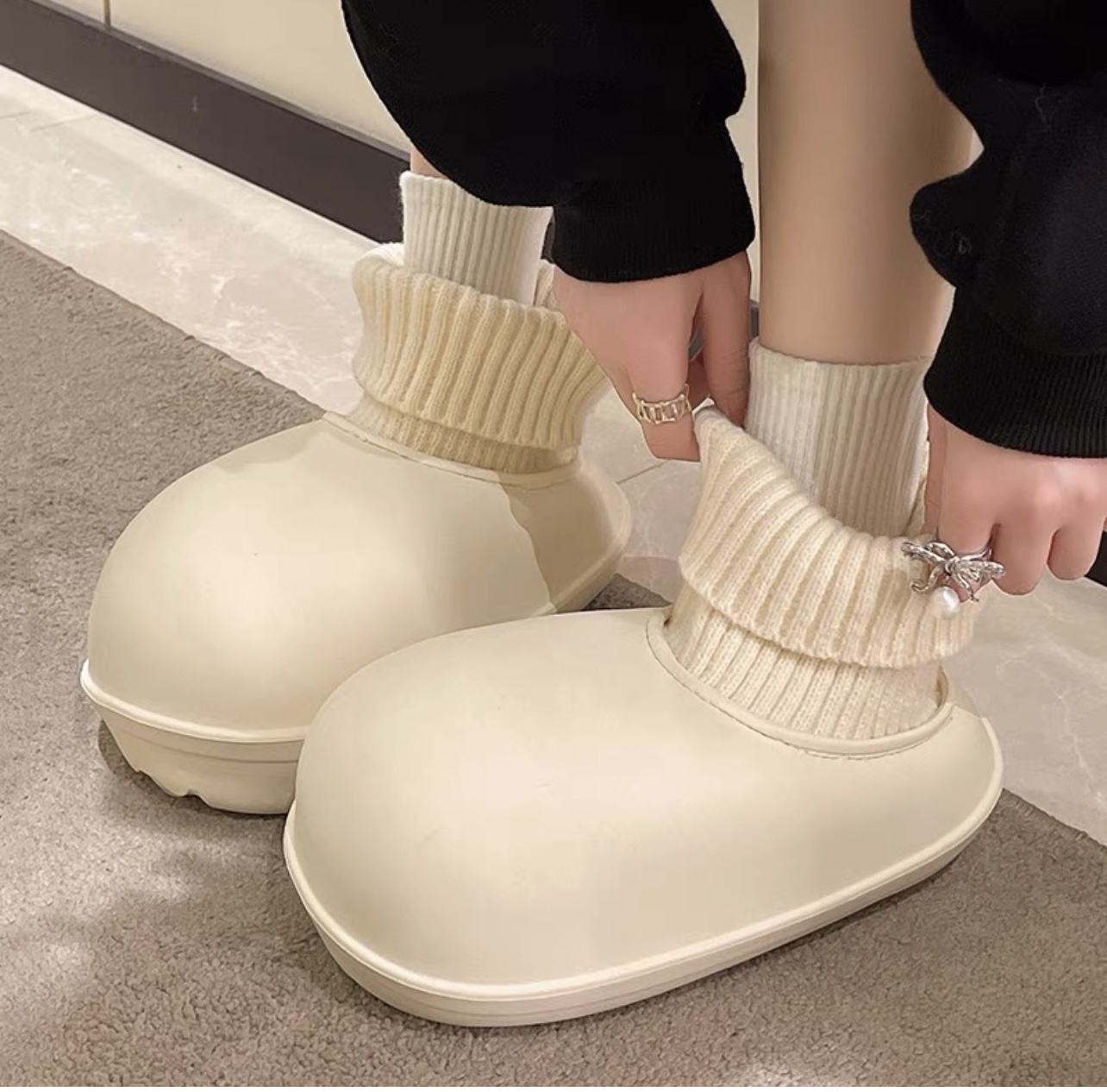 Can’t hide the shine mollow shoes BOO101 image