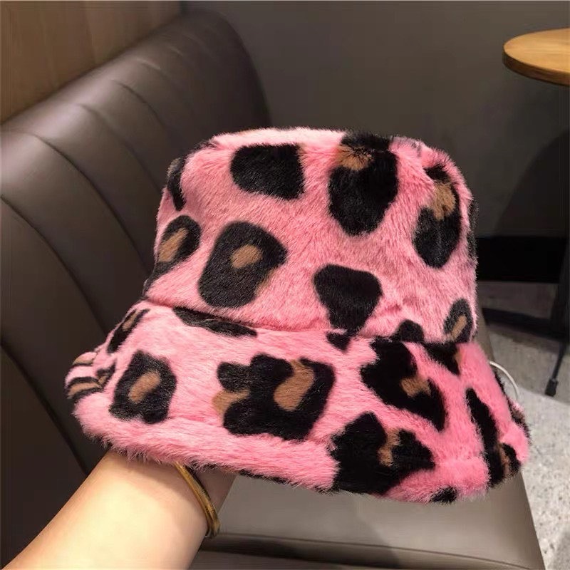 Crazy fur you bucket hat HW133 image
