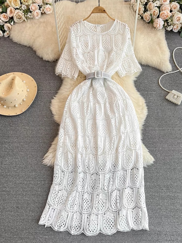 Princess royal lace dress & belt FD164 image