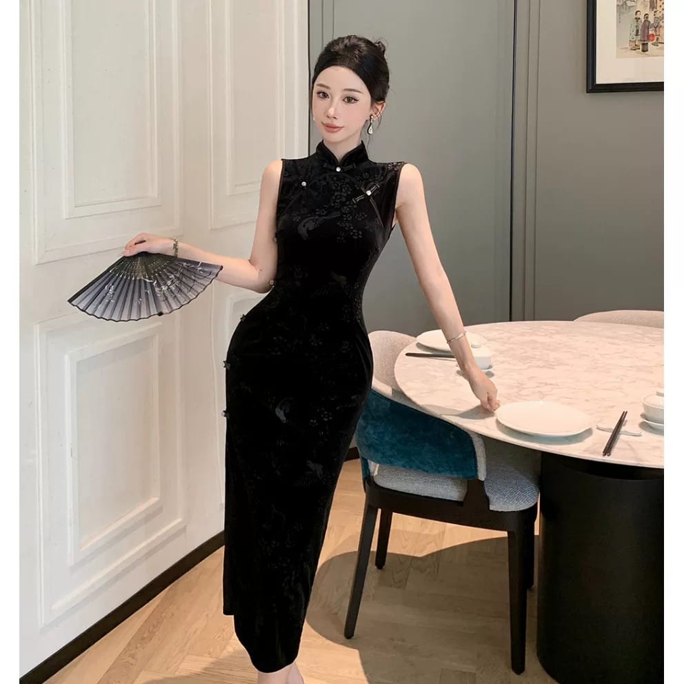 Going with it qipao dress Q230 image