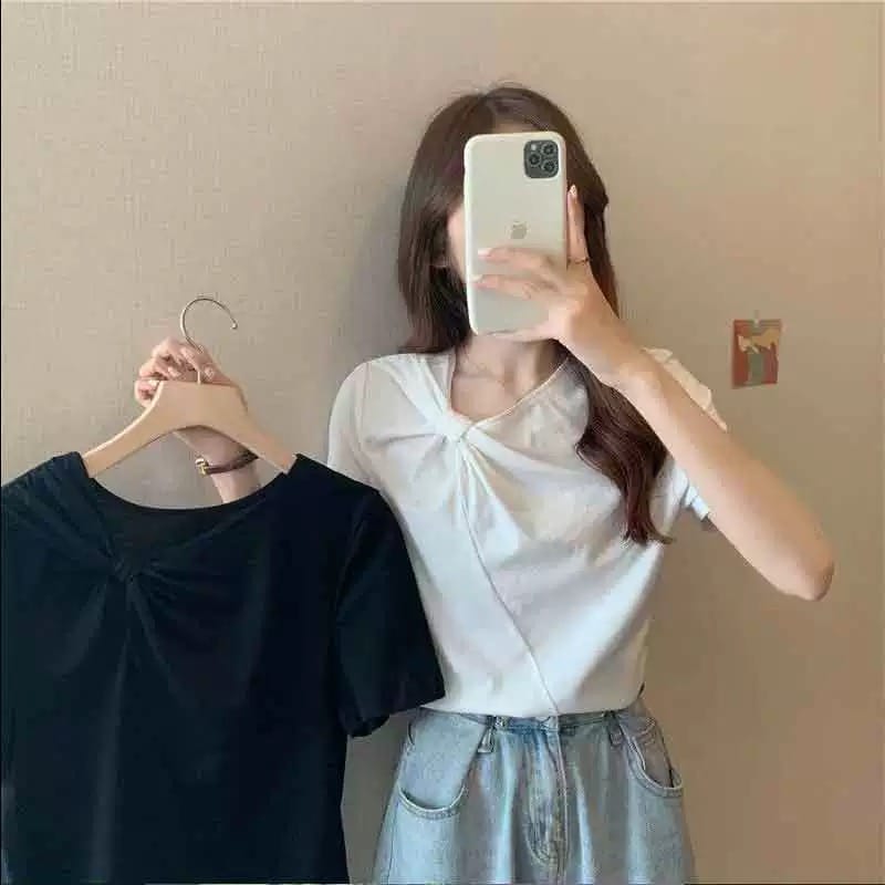 Cozy intentions top CTO863 image