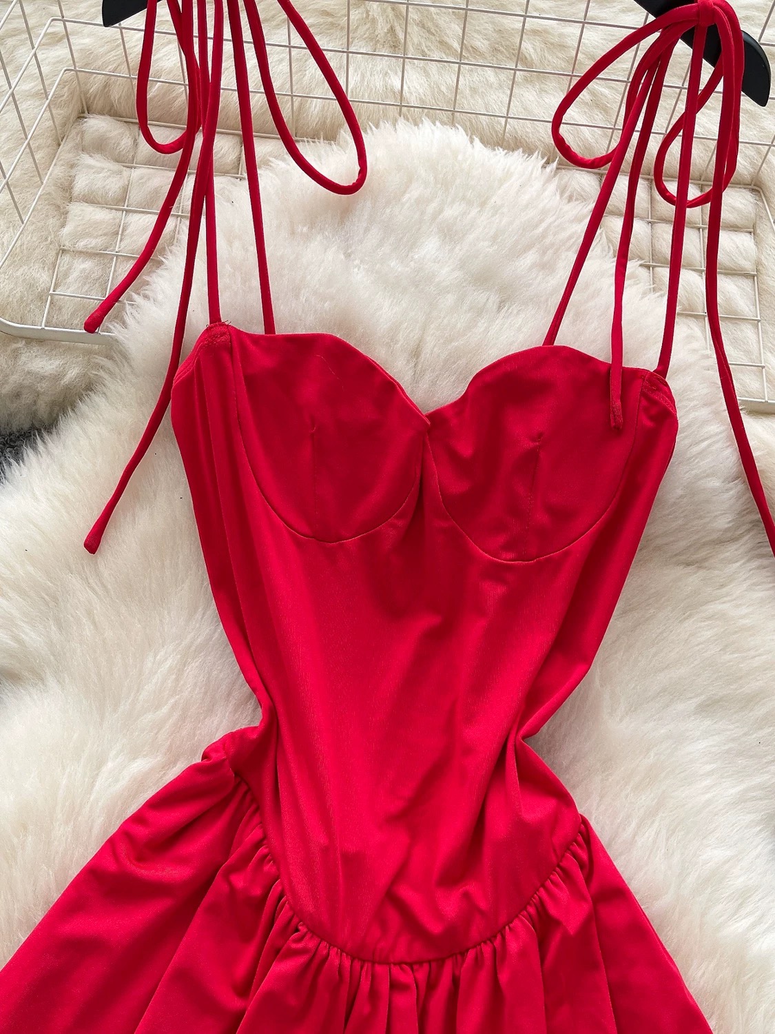 Listen to me dress CD1576 image