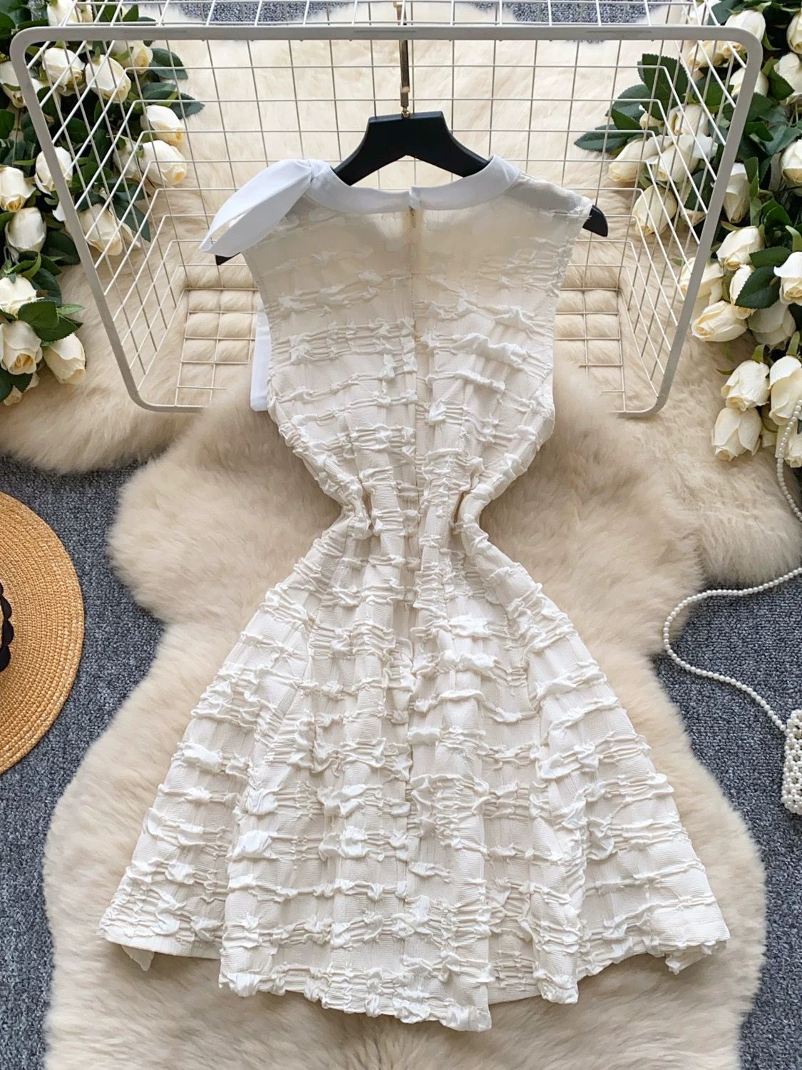 Simplicity is attractive dress CD1403 image