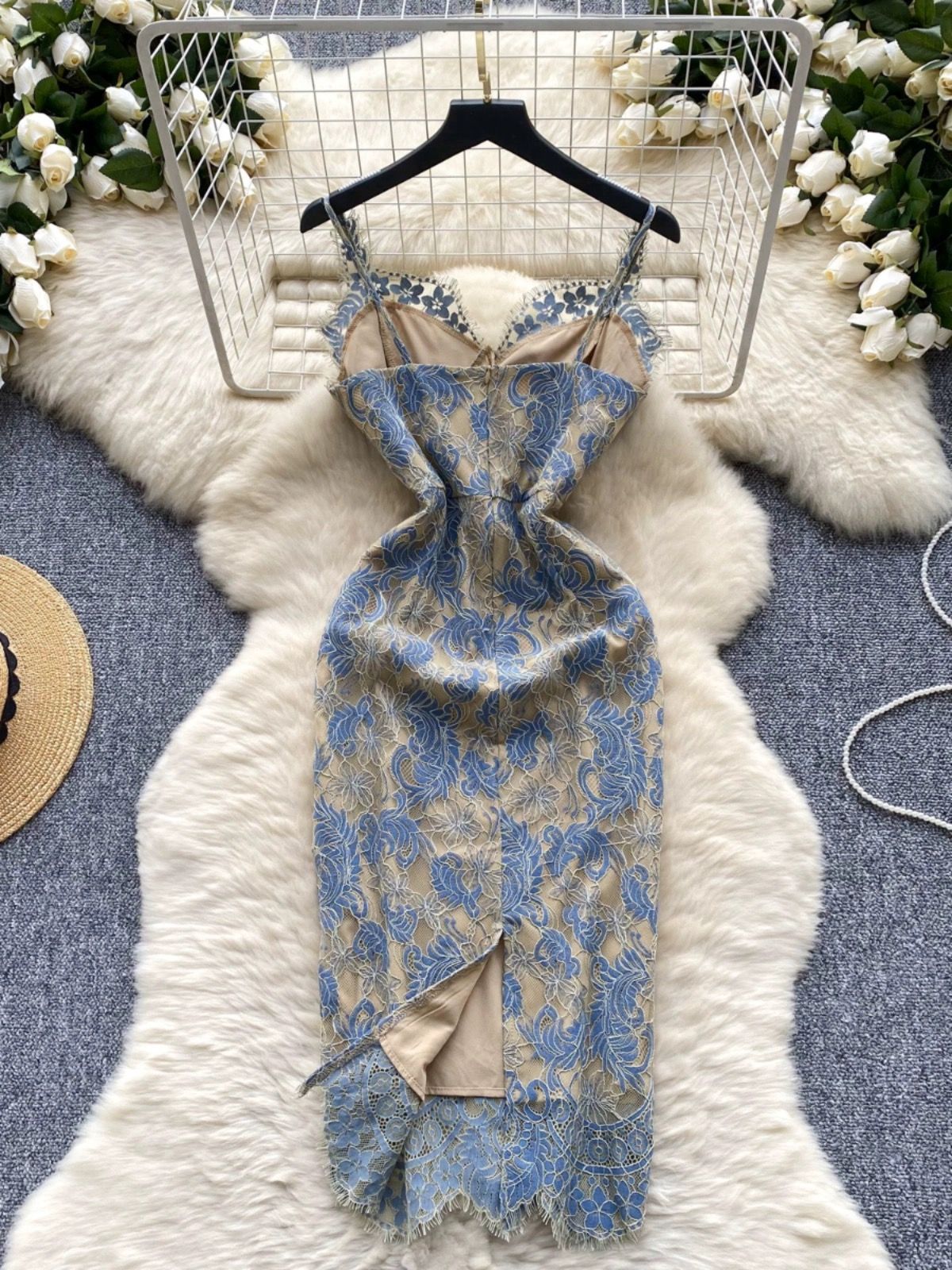 Follow back lace dress FBC320 image