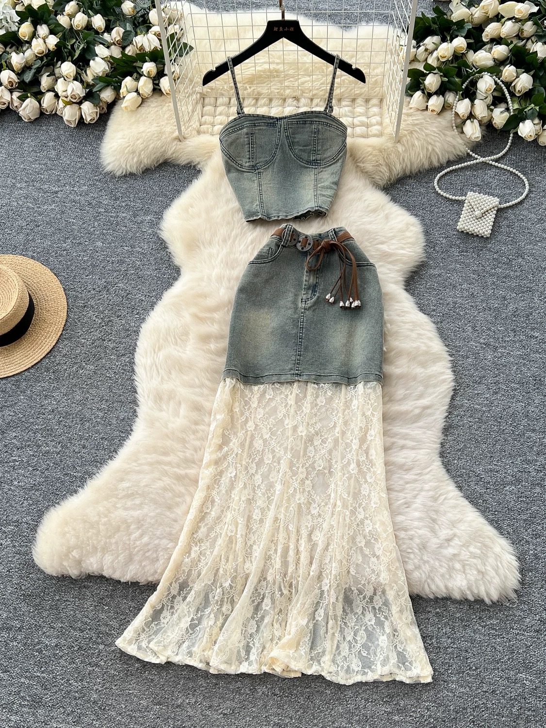 Bombshell babe set DTP228 image