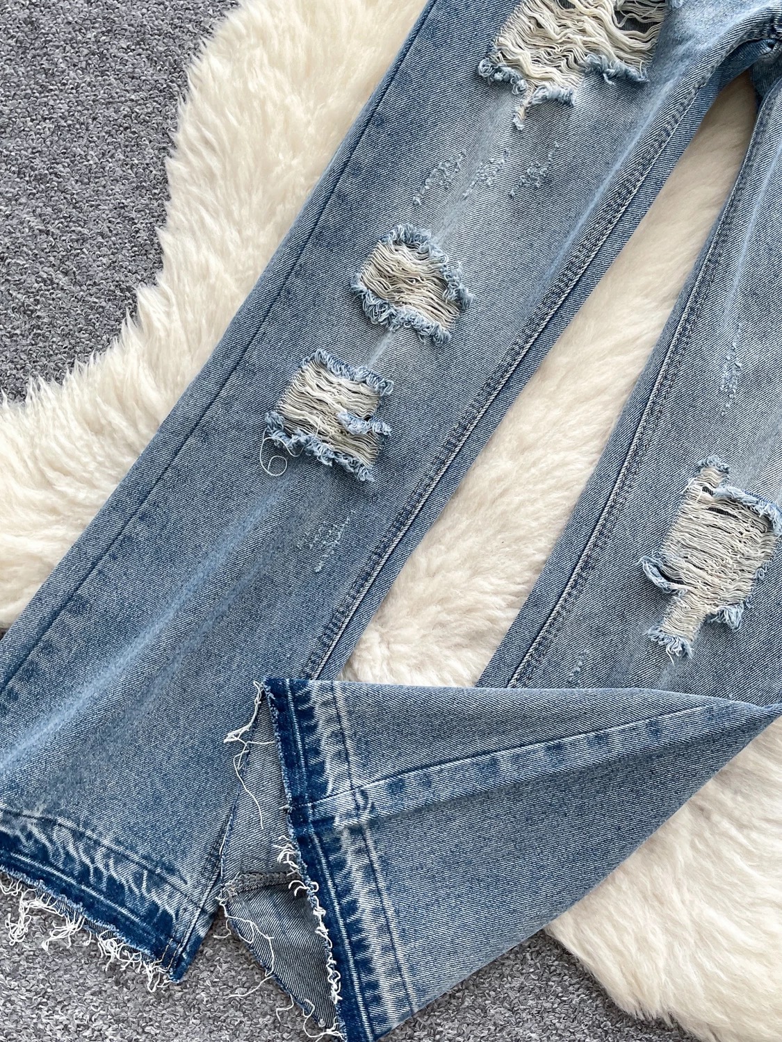 She’s a black queen jeans JN194 image