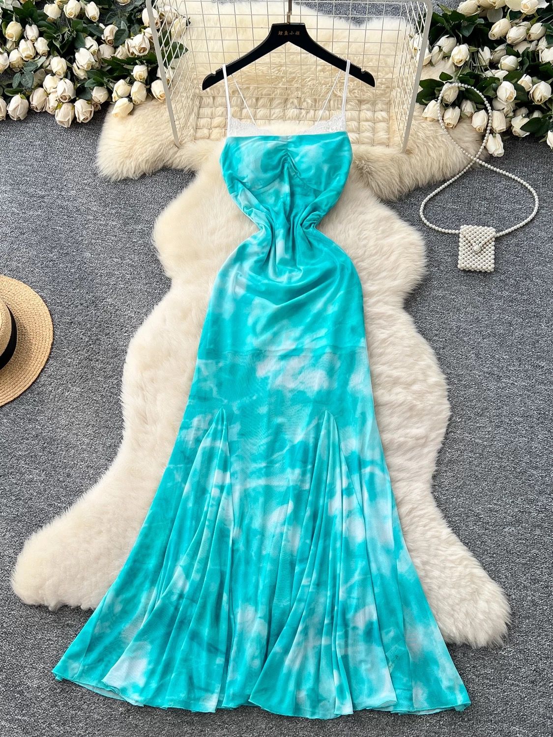 Model status dress CD270 image