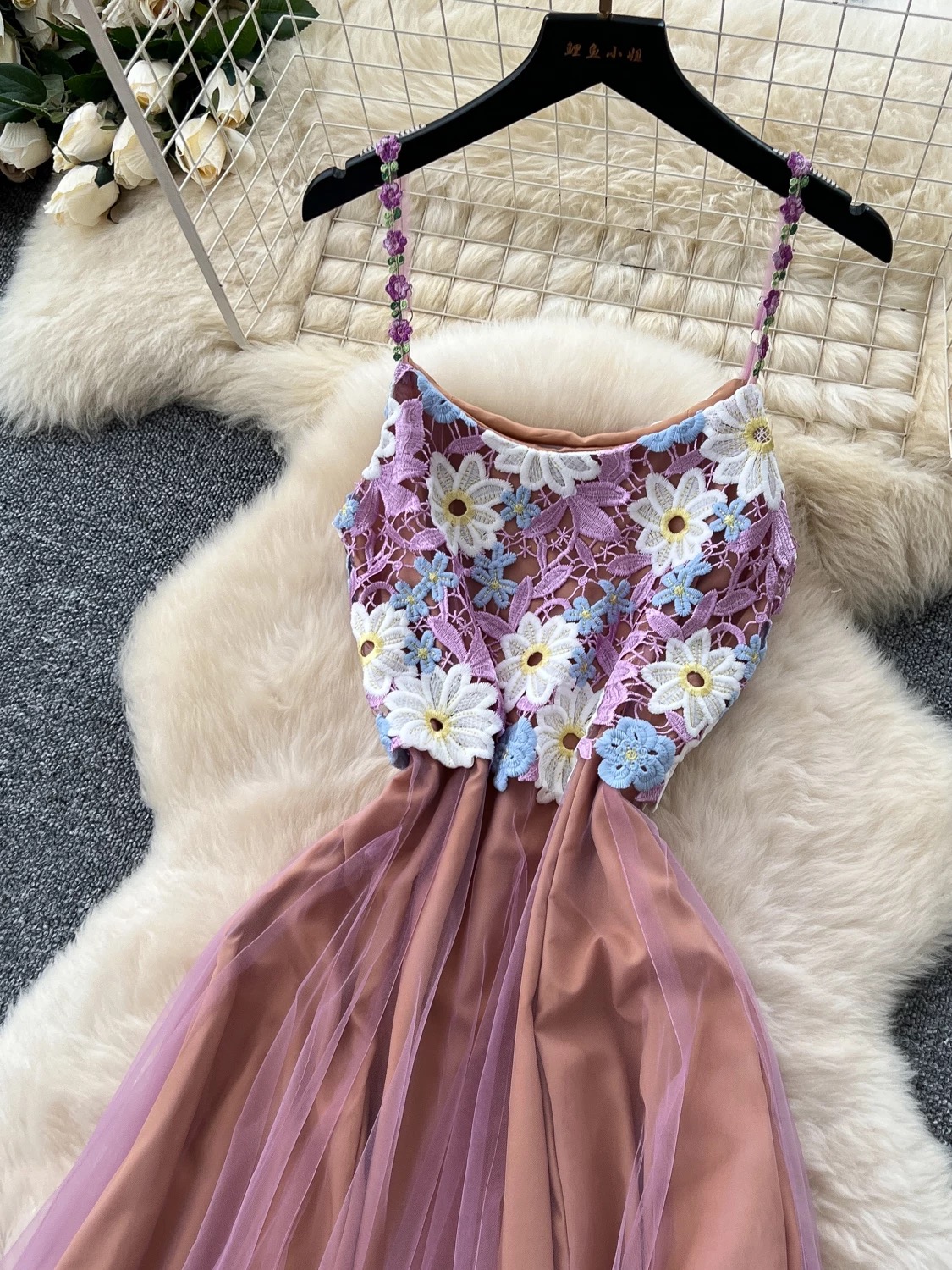 Can’t stay away dress FD536 image