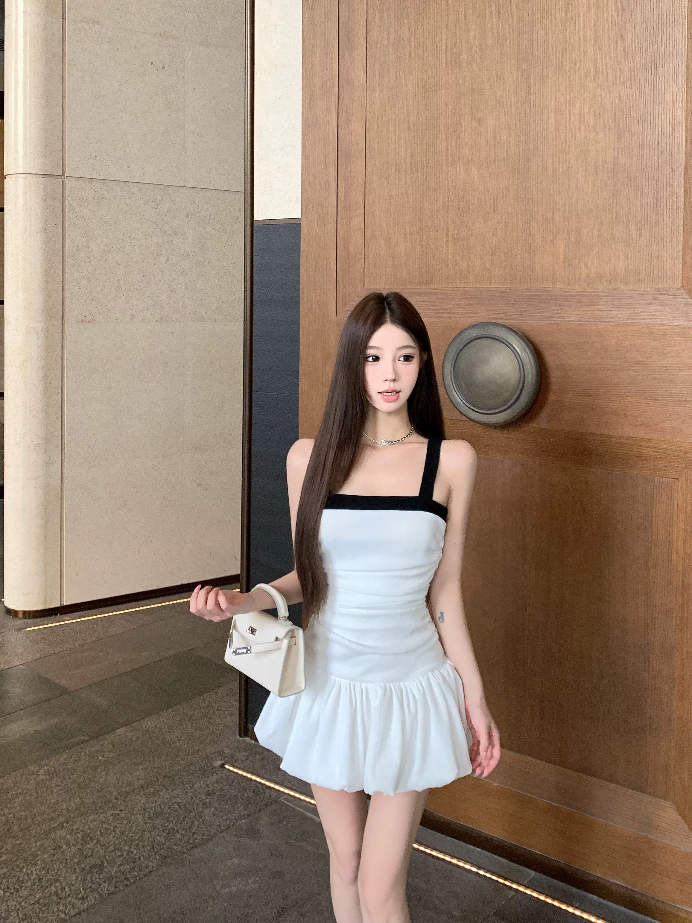 Look my way dress CD1620 image