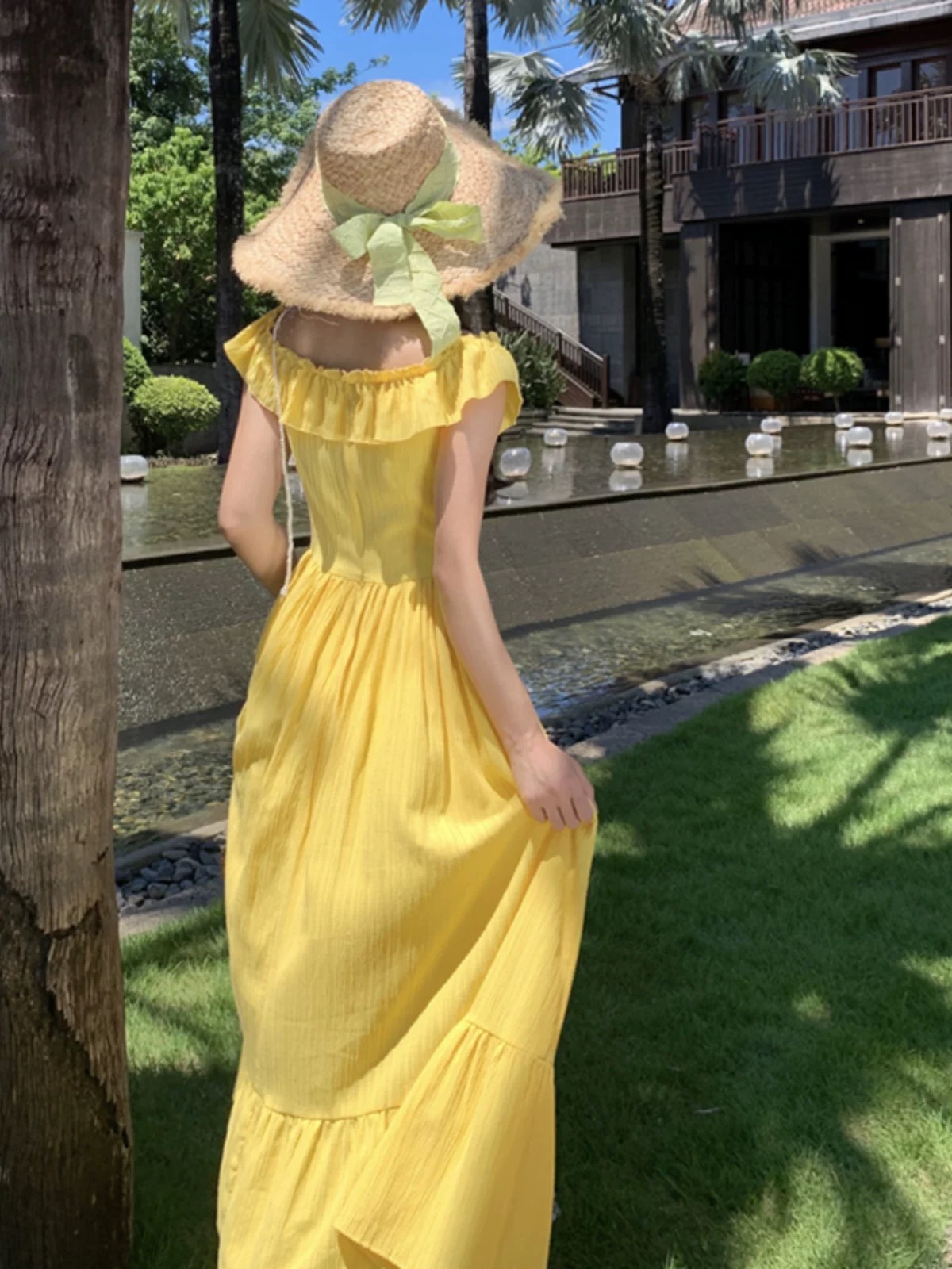 Material girl dress CD895 image