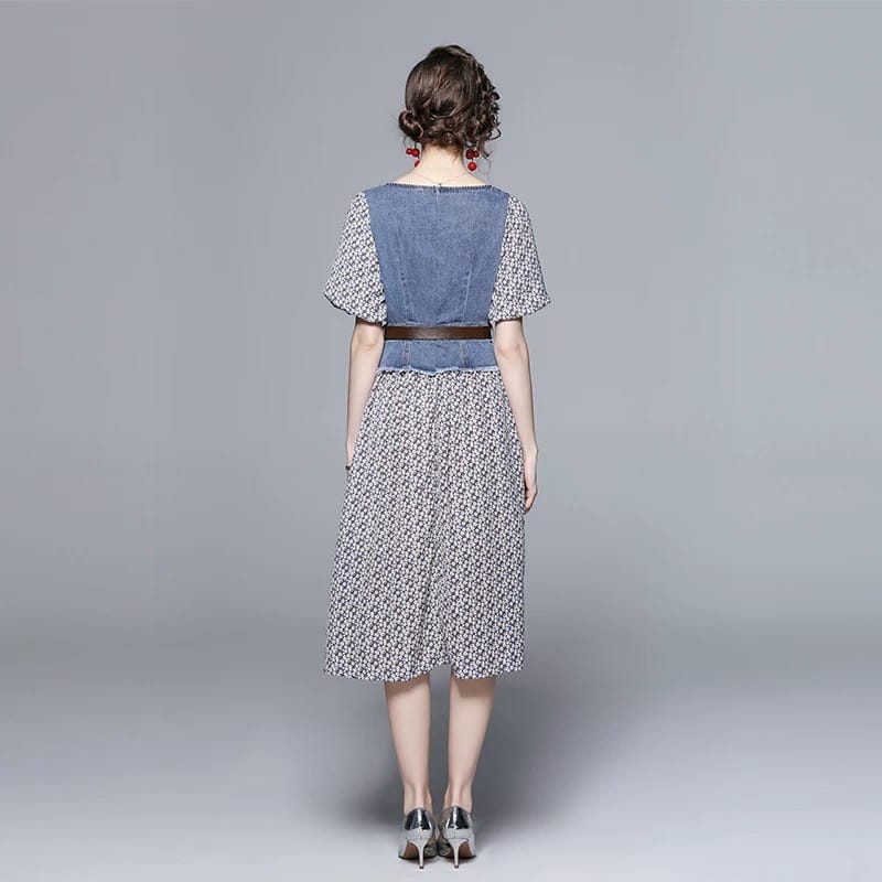 Take a hint denim dress & belt DD99 image