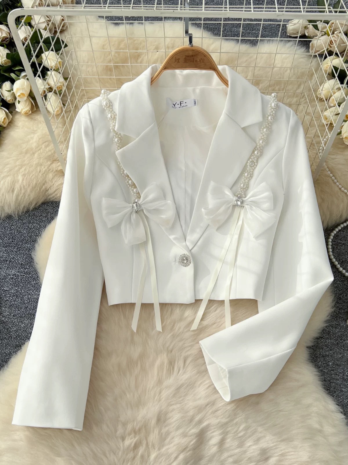 Illuminate the night blazer BL160 image