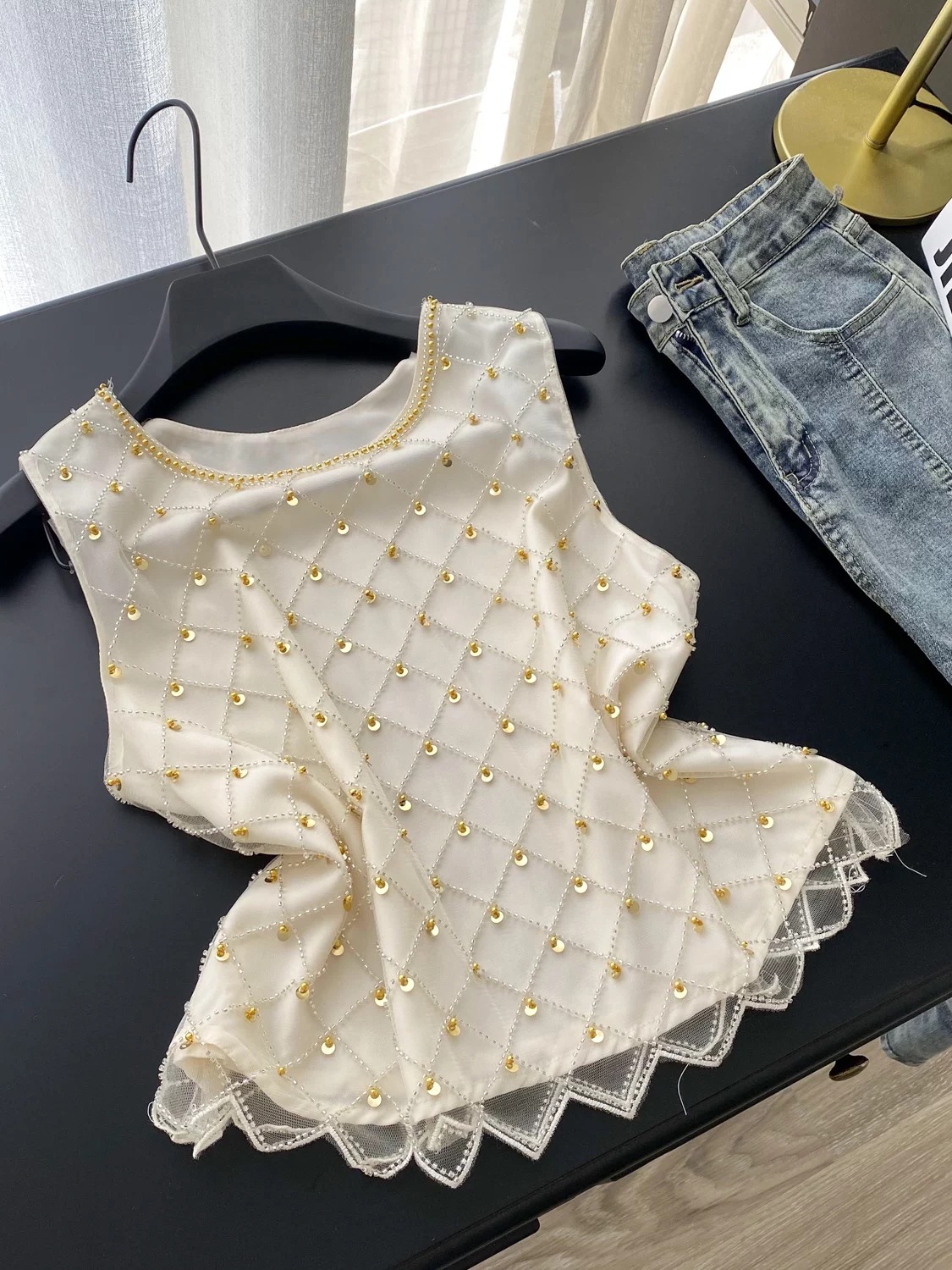 Common interest top CTO907 image