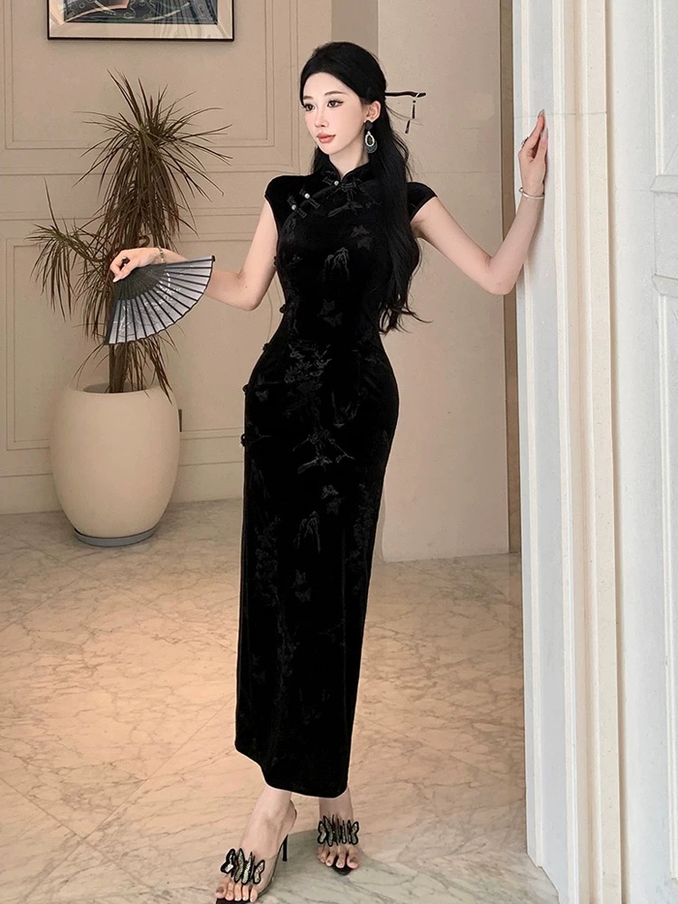 Running errands qipao dress Q235 image