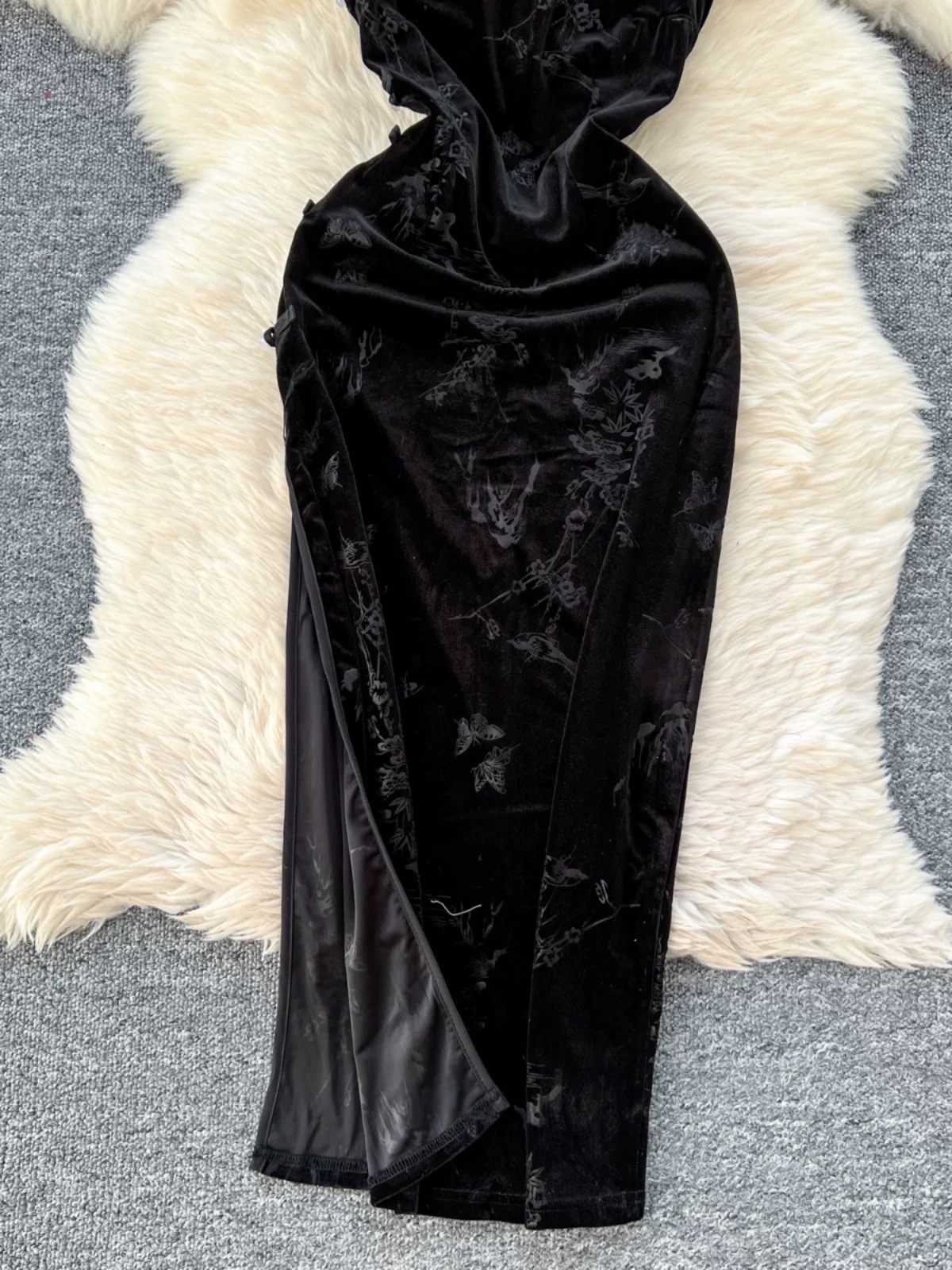 Running errands qipao dress Q235 image