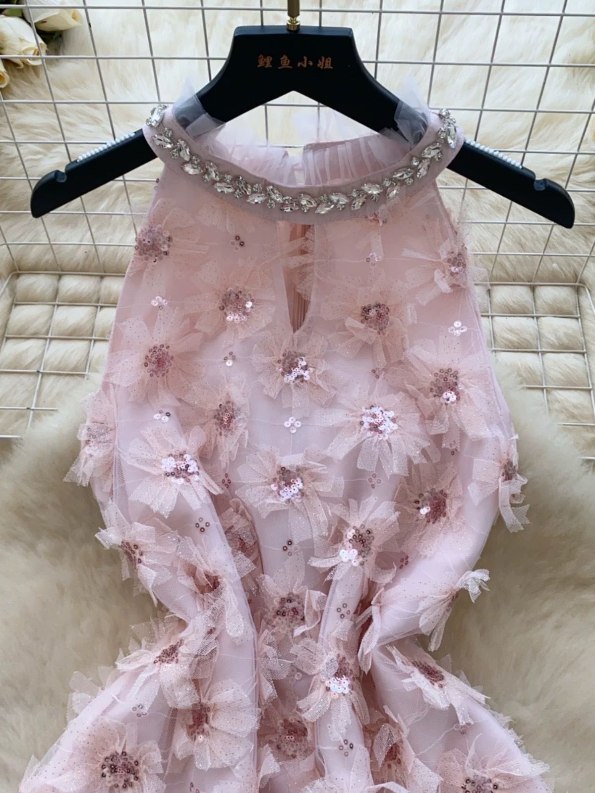 Distraction baby dress FD660 image