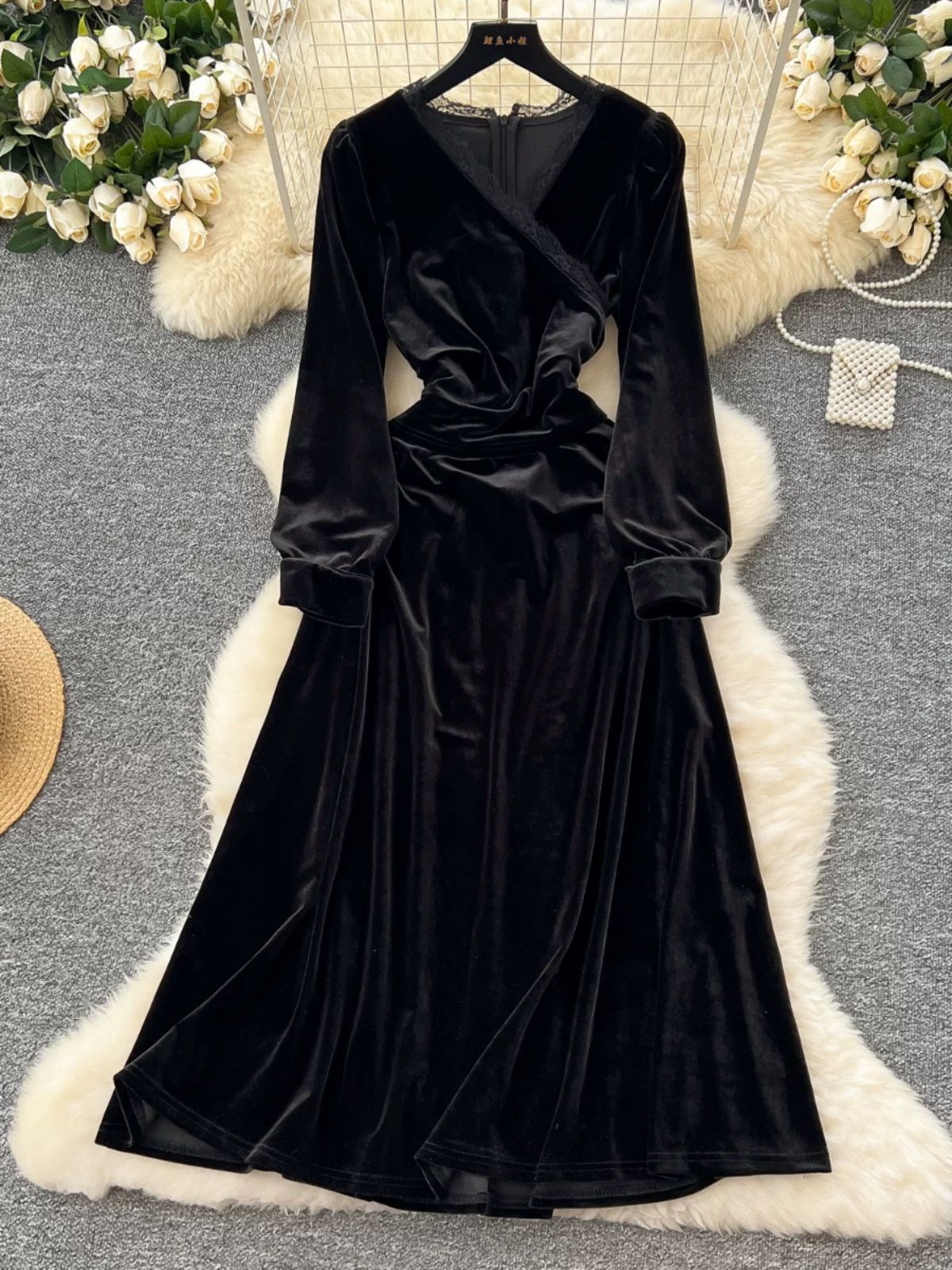 Highly favored dress FD640 image