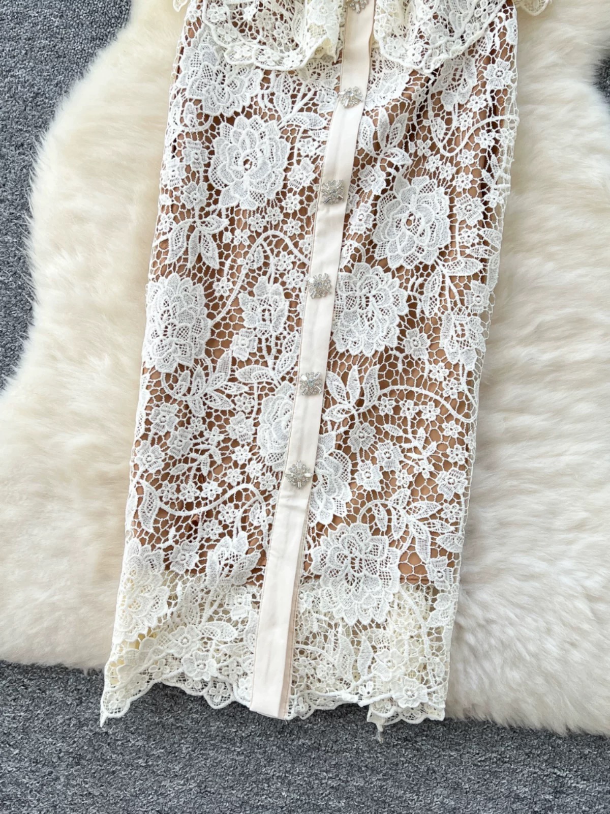 Show you off lace dress FBC333 image