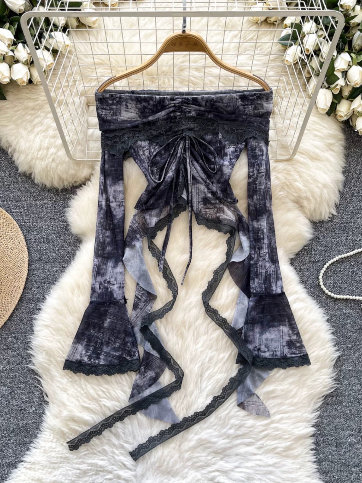 Maximum satisfaction top CTO773 image