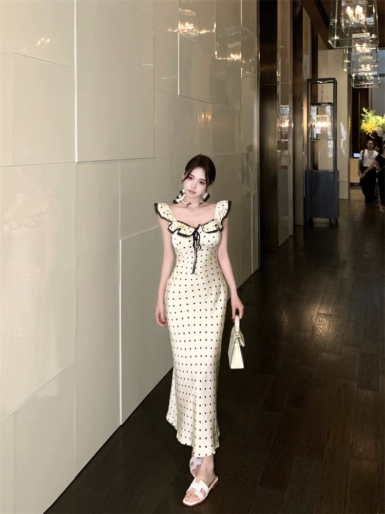 Summer in Netherlands dress CD343 image