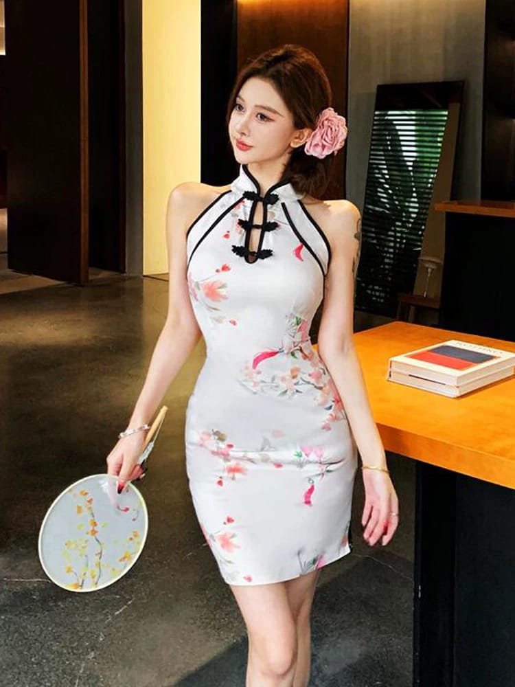 Statuesque body qipao dress Q205 image