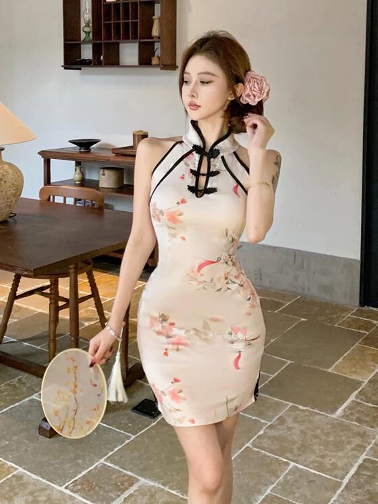 Statuesque body qipao dress Q205 image