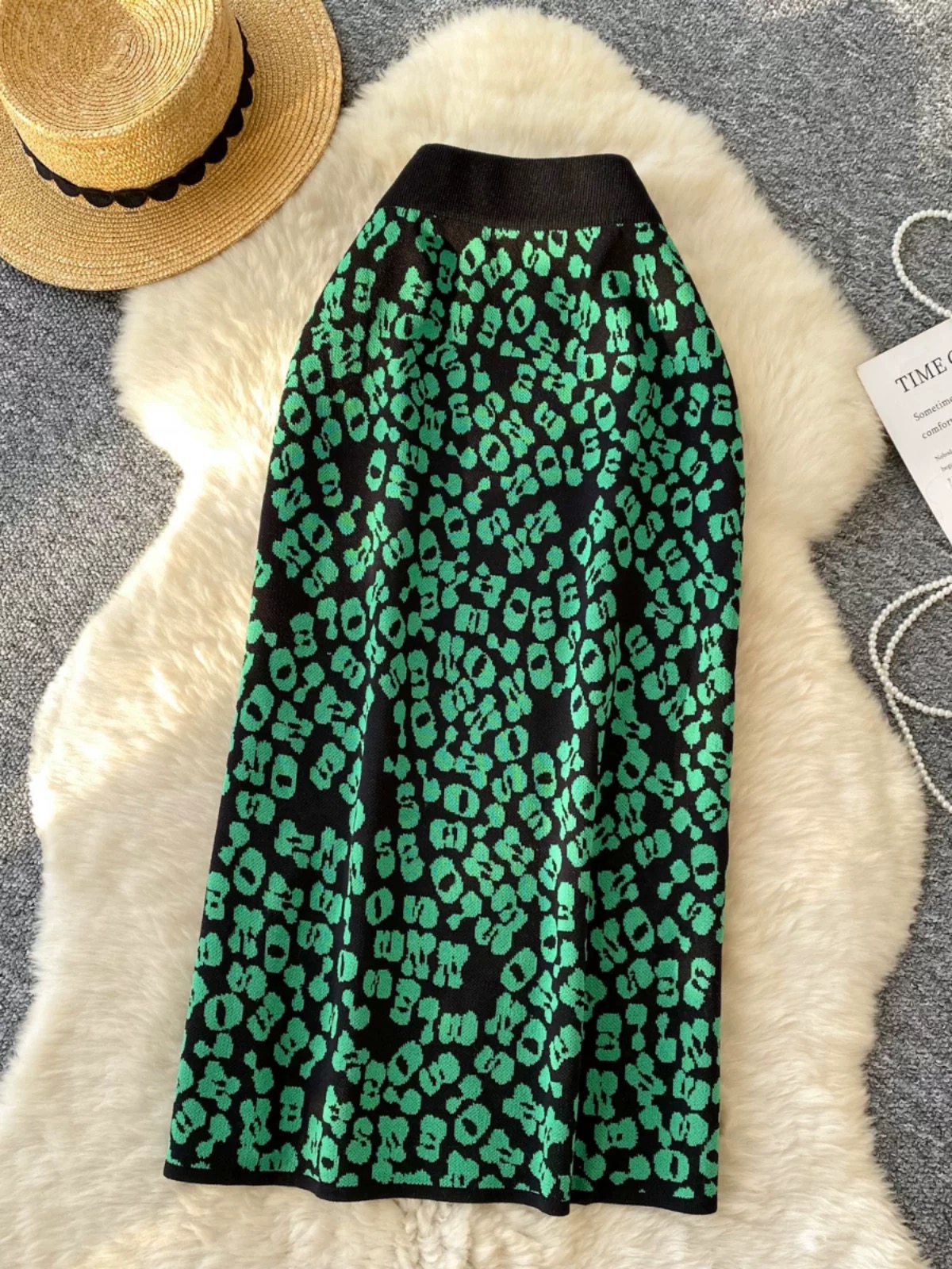 Pacifica skirt CS146 image