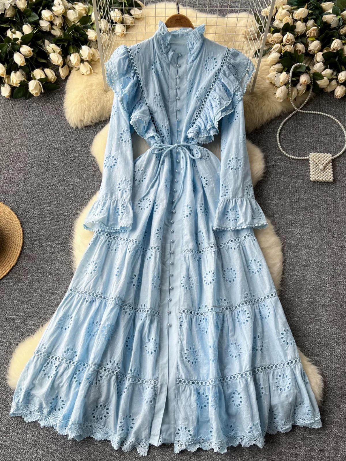 Princess treatment lace dress CD1811 image