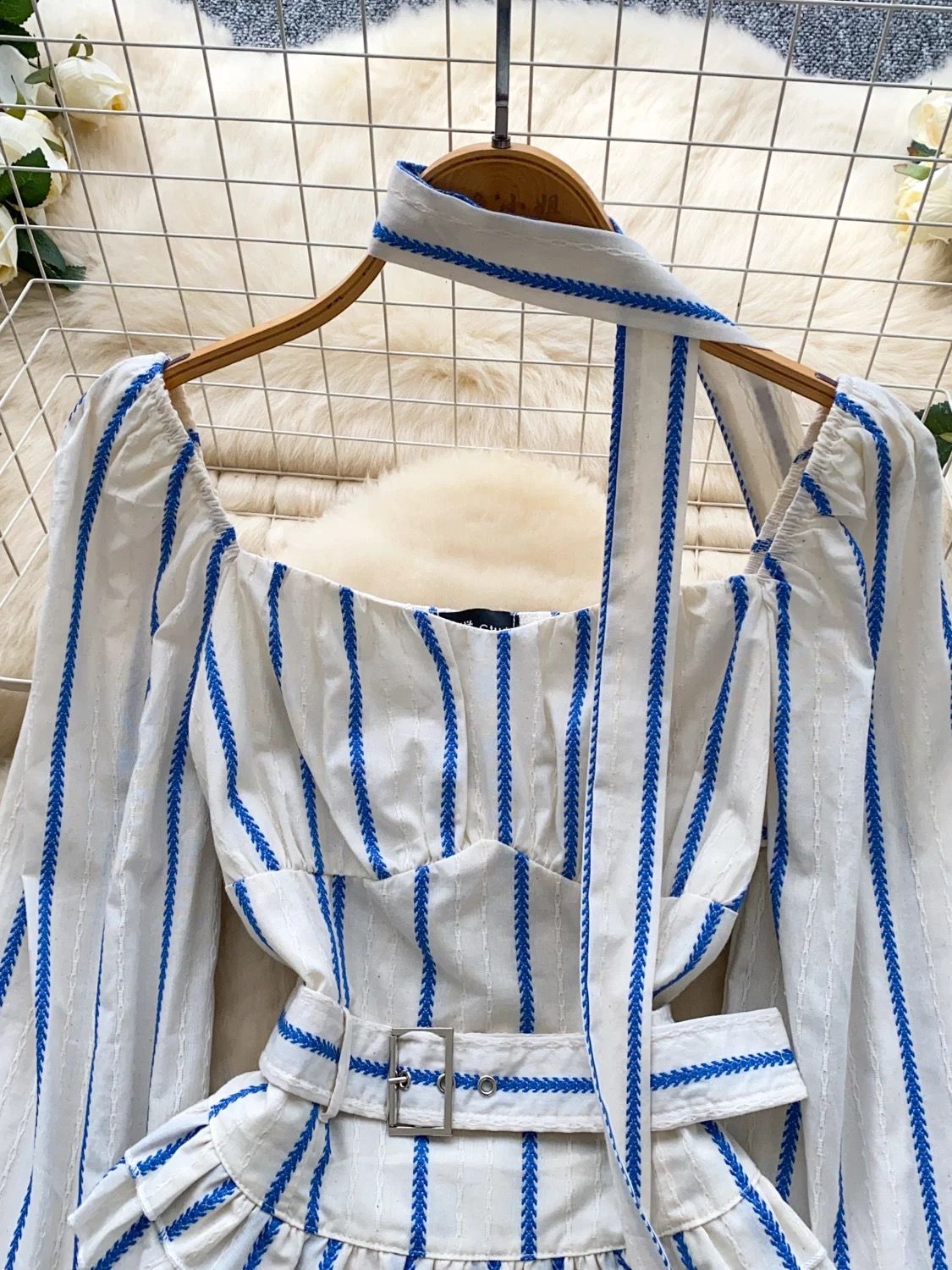 Passing by top CTO1086 image