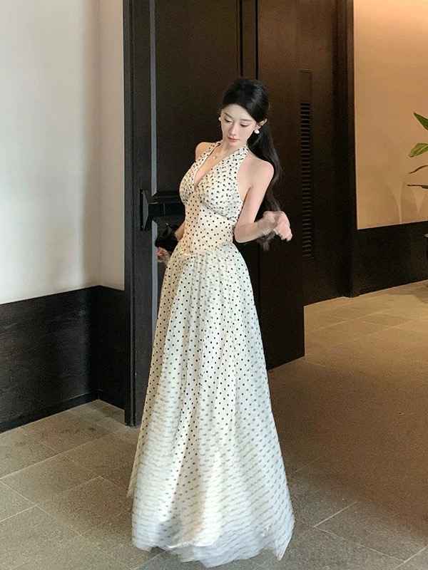 Too good for drama polka dress CD325 image