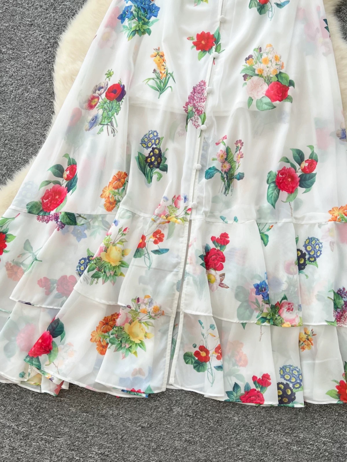 Attention grabber dress ED445 image