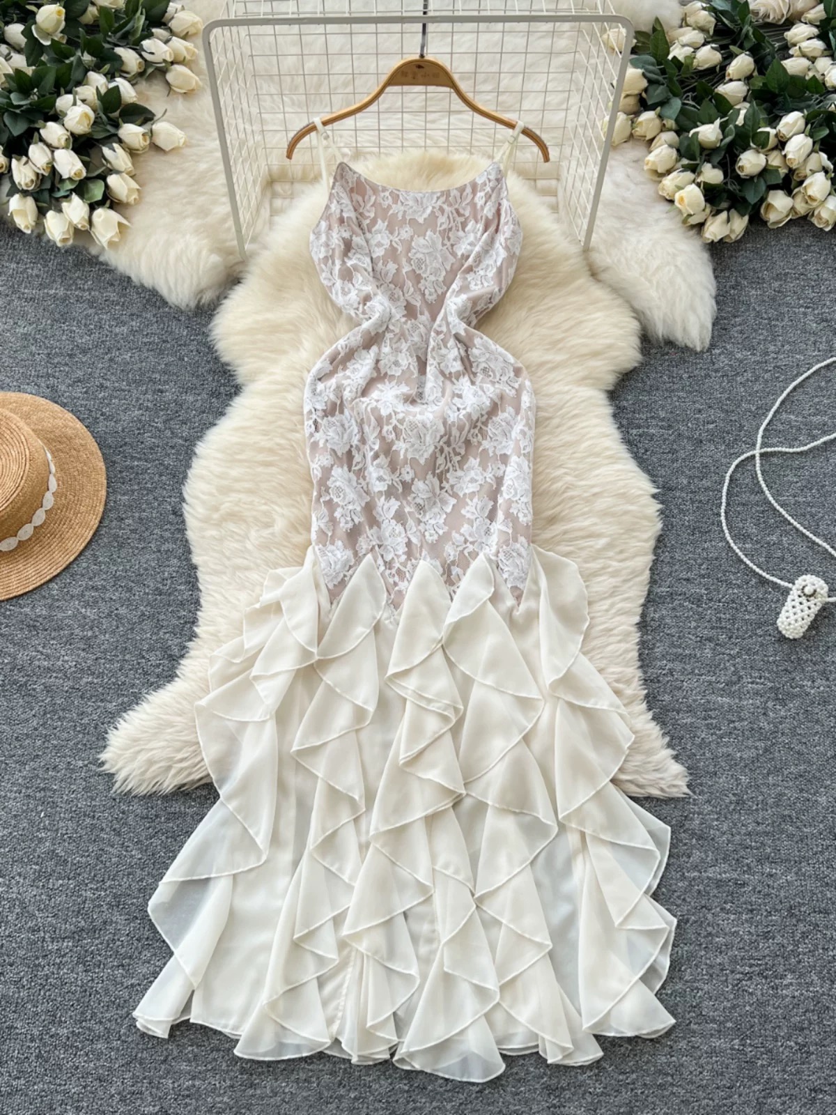 Chicago babe lace dress EVD310 image