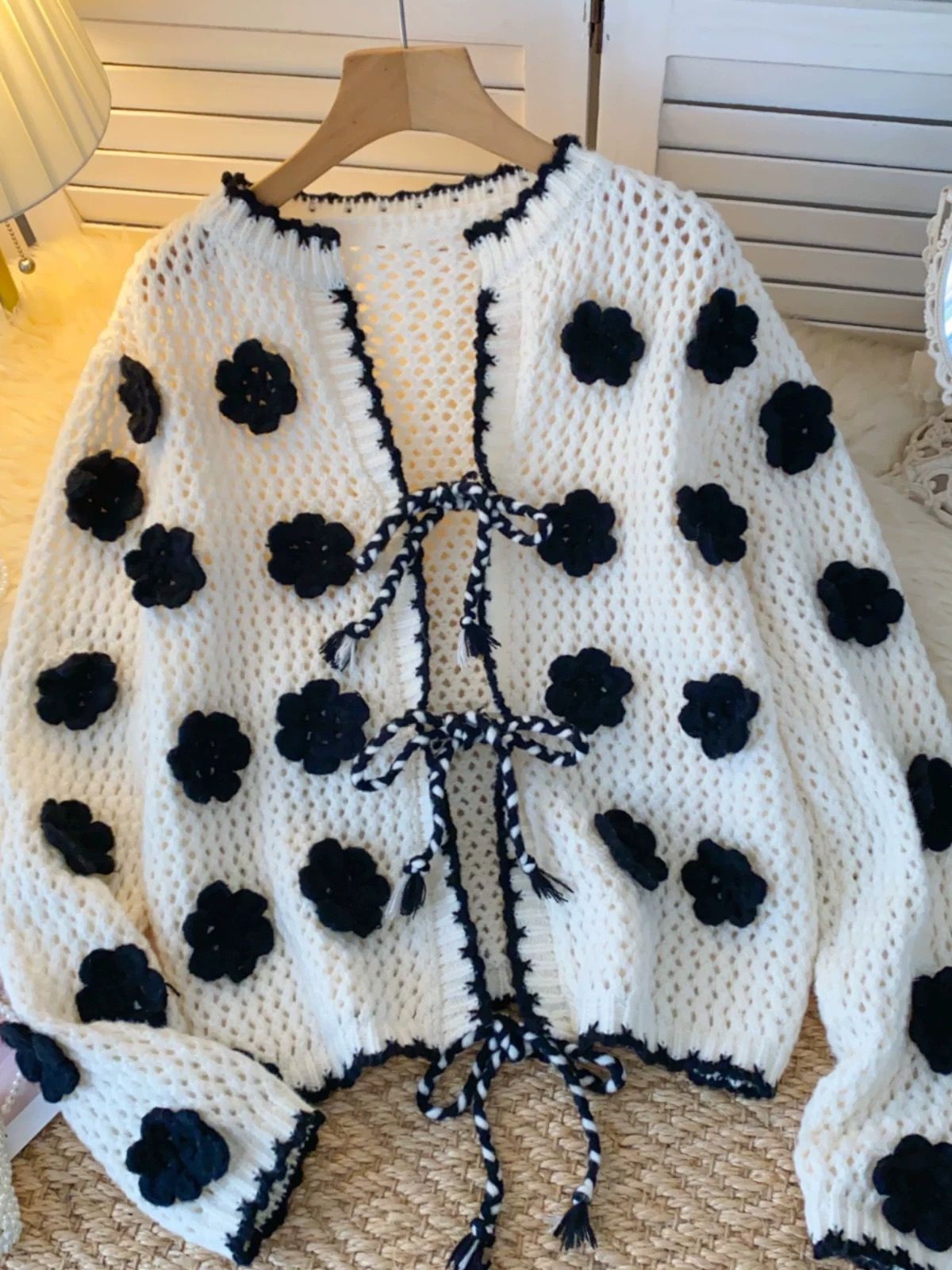 Fashionably cruel sweater KS116 image