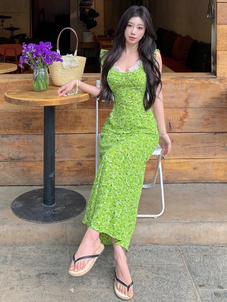 Floral eclipse dress CD312 image