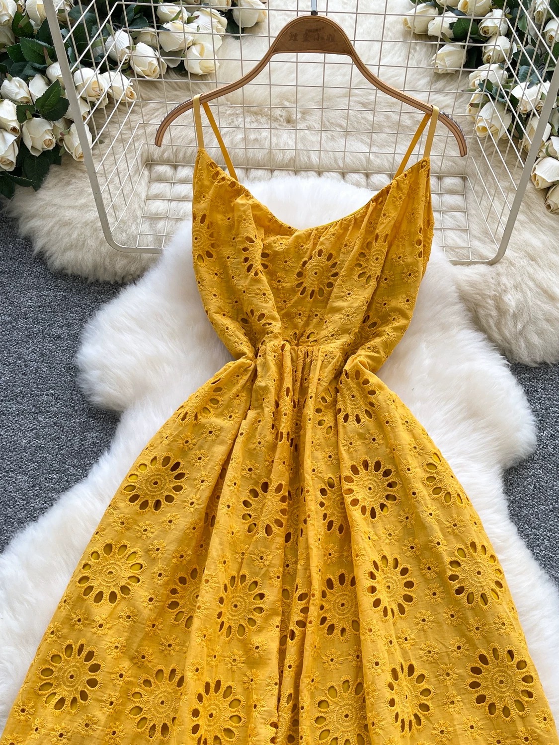 Finn lace dress CD2221 image