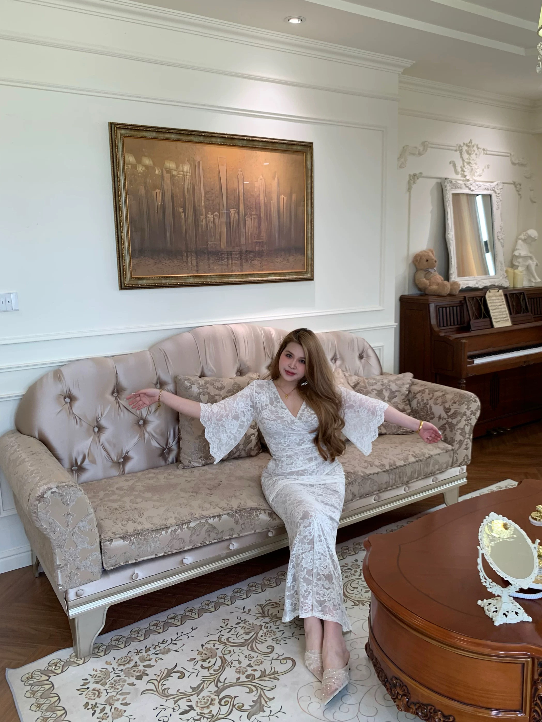 Perfect moment lace dress CD657 image