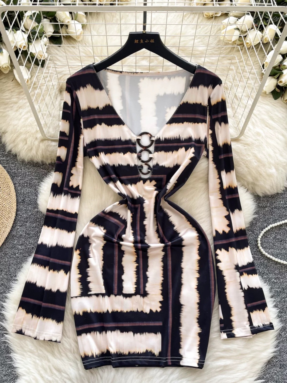 Sunset stroll dress CBC1079 image