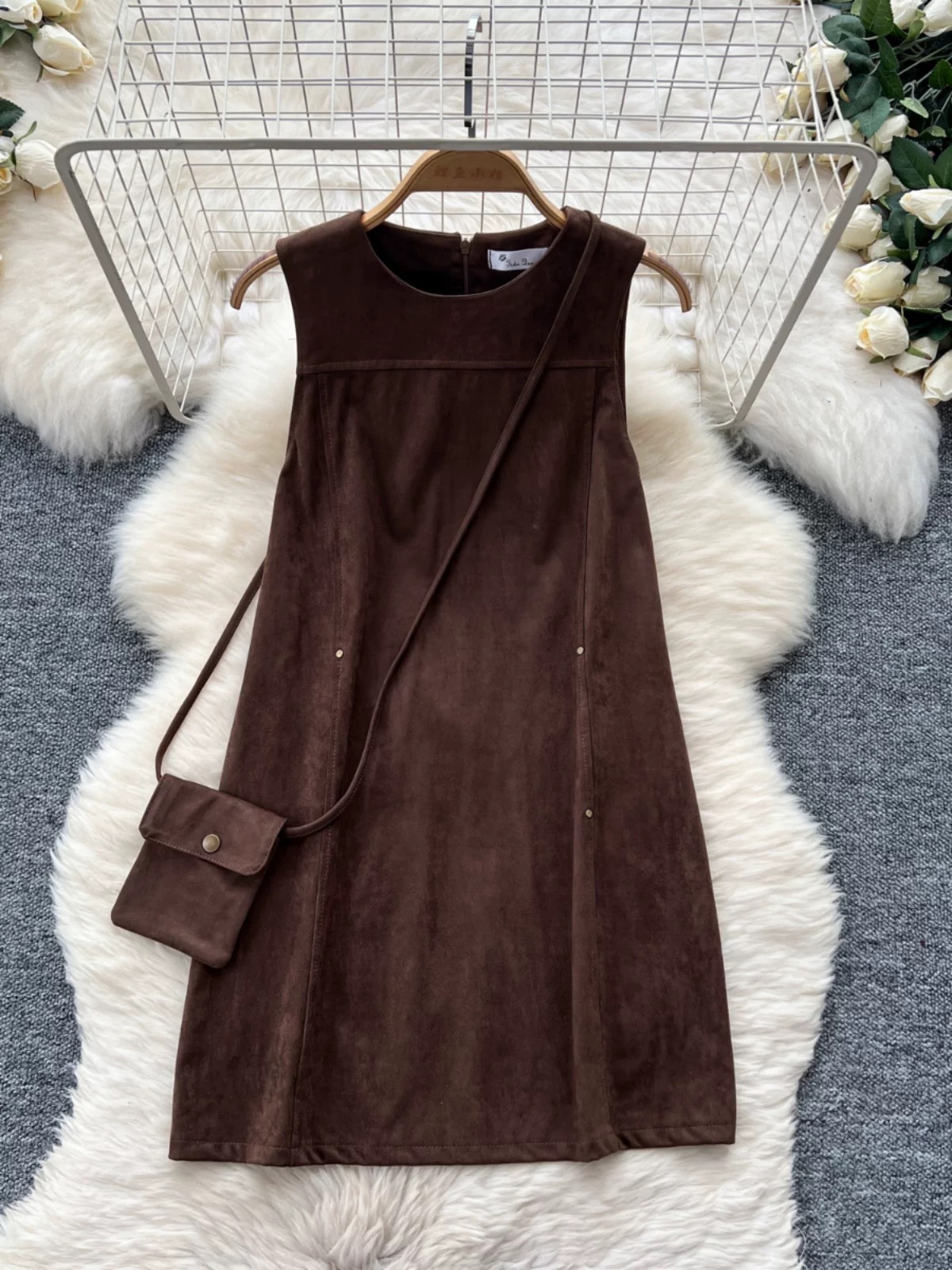 Pretty in casual dress CD2202 image