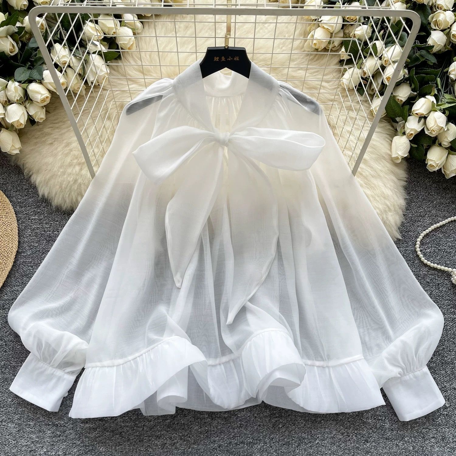 Nobody but you blouse BE363 image