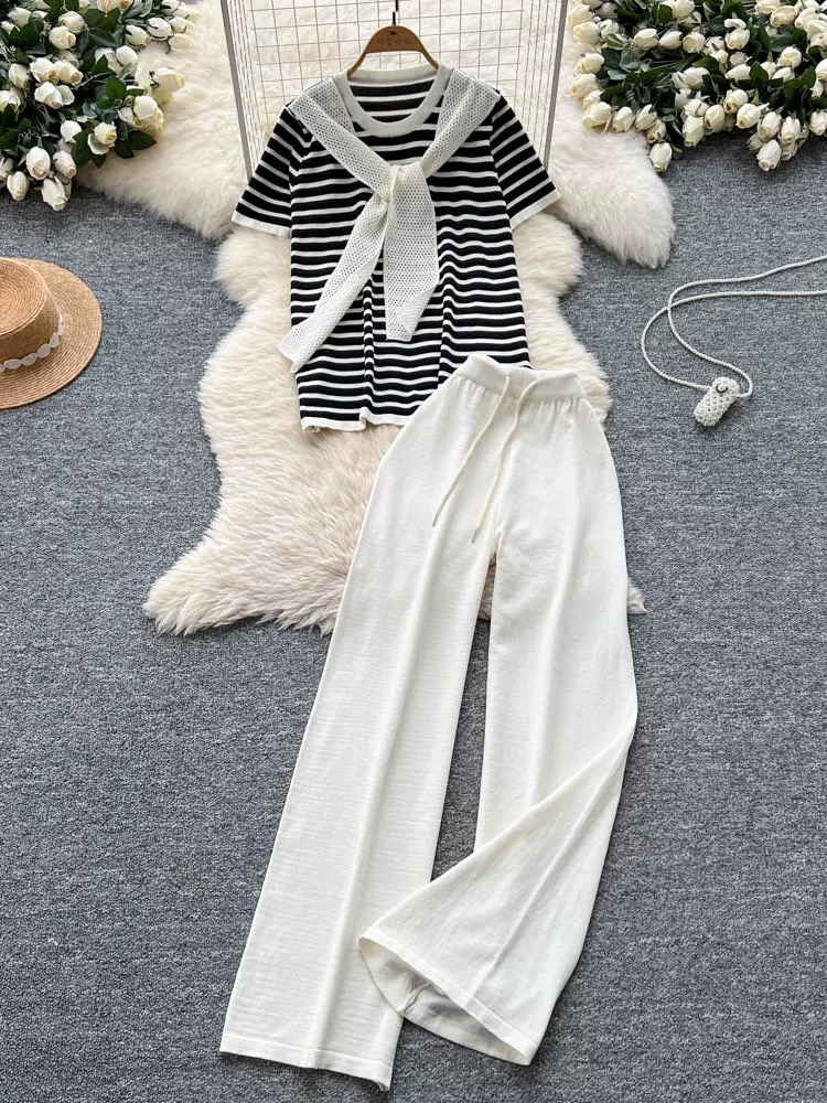 Booked and busy set STP209 image