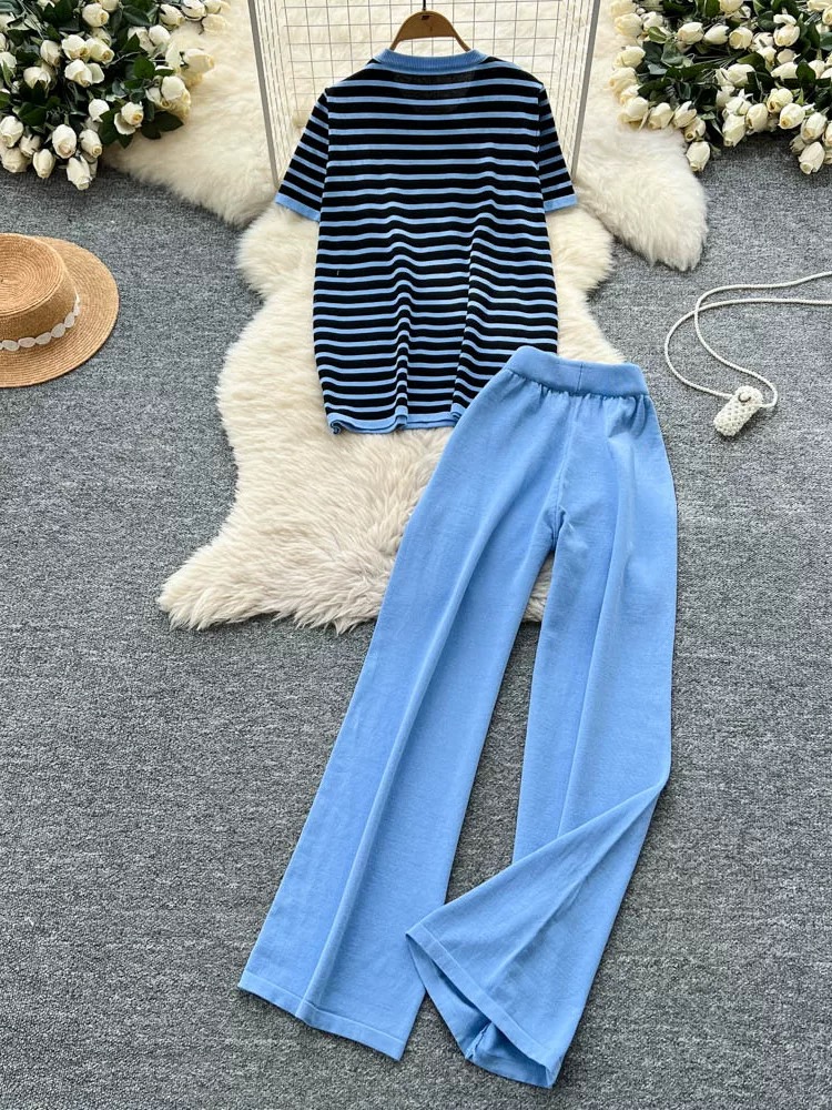 Booked and busy set STP209 image